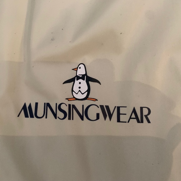 MUNSINGWEAR  Men's Spring/Summer Golf jacket - Picture 2 of 13